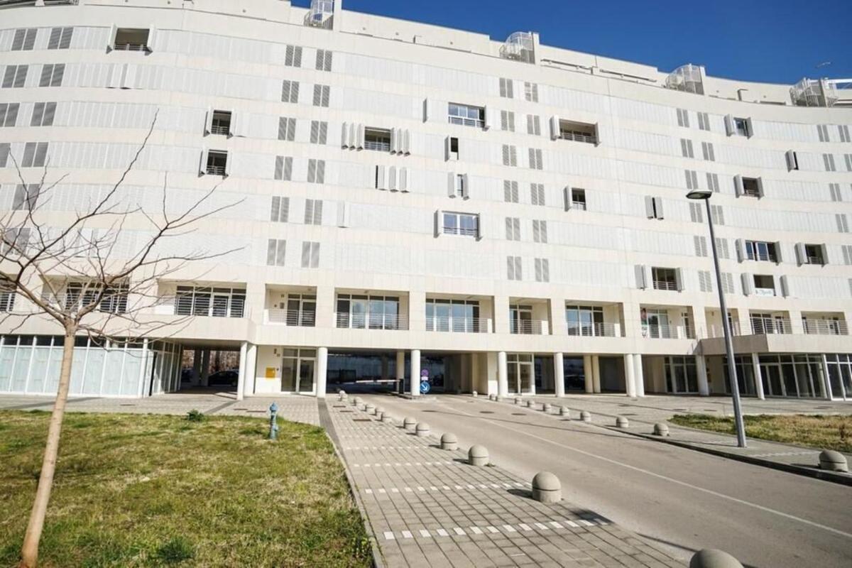 Apartment Zara White 外观 照片